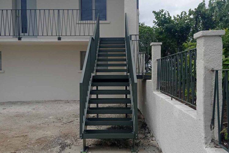 Bardage Agen, Bardage Marmande, Charpente métallique Agen, Charpente métallique Marmande, Construction métallique Agen, Construction métallique Marmande, Couverture Agen, Couverture Marmande, Désamiantage Agen, Désamiantage Marmande, Serrurerie Agen, Serrurerie Marmande